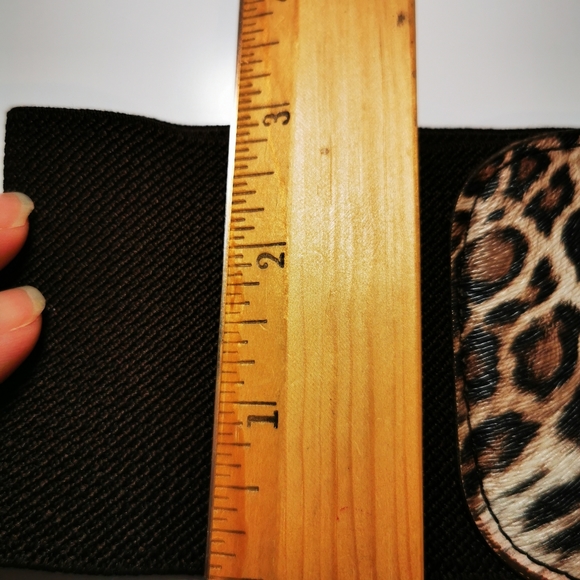 Ardene Spain Faux Leather Leopard Print Brown Stretch Gold Buckle Belt - Picture 16 of 16